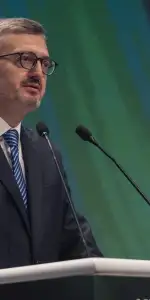 İletişim Başkanı Duran: Türk bayrağı, gökyüzünde gururla dalgalanmaya devam edecek