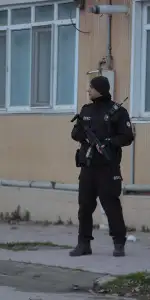 Yalova'da DAEŞ operasyonunda polise ateş açıldı! Yaralıların olduğu söyleniyor.