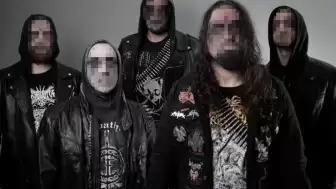 Rock grubu üyeleri, dini değerlere yönelik hakaret suçlamasıyla tutuklandı.