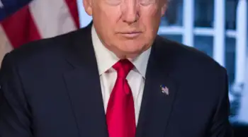 Donald Trump, bir muhabire yönelik "Rahatsız edicisin" açıklaması yaptı.