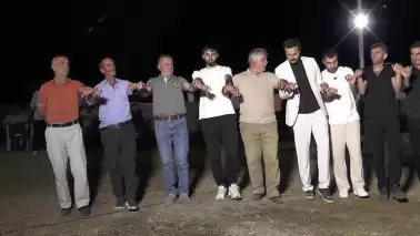 Halay çekerken kalp krizi geçirdi