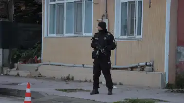 Yalova'da DAEŞ operasyonunda polise ateş açıldı! Yaralıların olduğu söyleniyor.