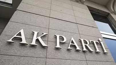 AK Parti'de sekiz il başkanı istifa etti, parti yönetiminde büyük değişiklik yaşandı