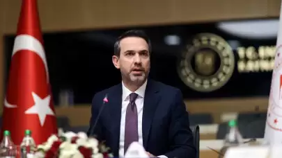 Bakan Bayraktar'dan flaş açıklama: Suriye'ye doğalgaz akışı için geri sayım başladı!