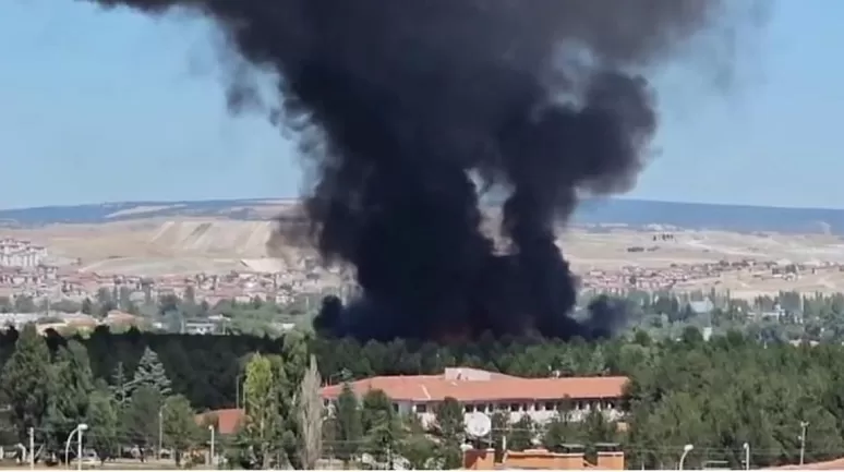 Kütahya Hava Er Eğitim Tugayı’nda Yemekhane Yangını