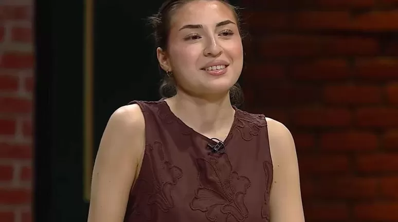 MasterChef yarışmasında dikkat çeken yarışmacı Ayla Canpunar kimdir, nerelidir ve kaç yaşındadır? Ayla Canpunar İsviçre'de ikinci oldu!