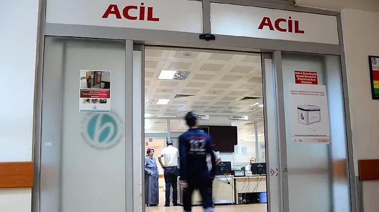 Yozgat'ta doğum günü kutlamasının ardından 12 öğrenci rahatsızlanarak hastaneye kaldırıldı.