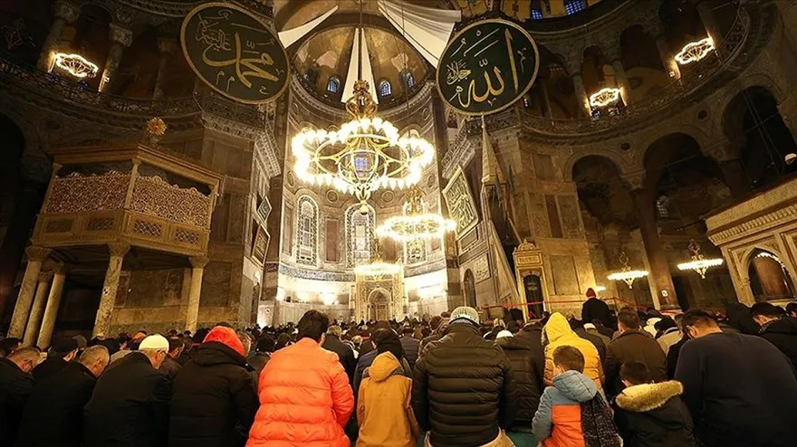 Üç Ayların Başlangıç Tarihi Belli Oldu: İşte Üç Ayların Bu Yılki Başlangıç Tarihi!